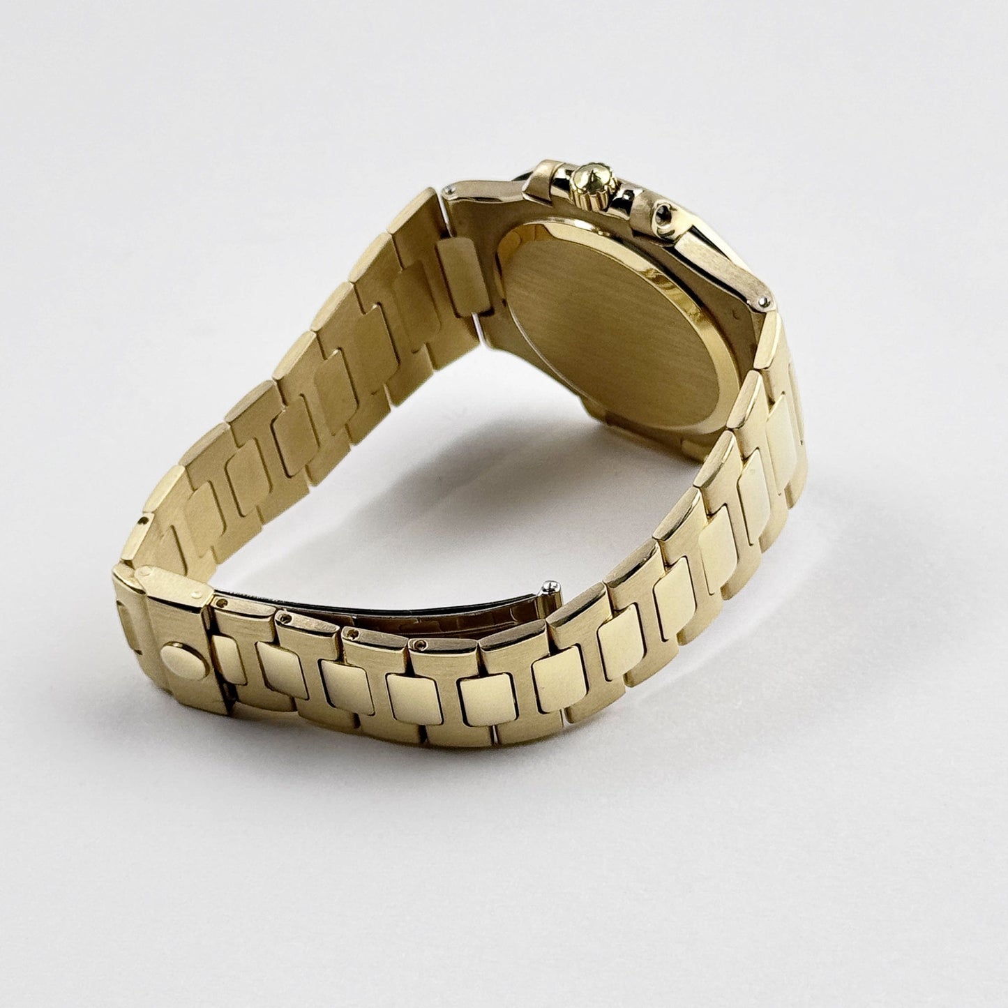 Patek Philippe Nautilus 3800/1 Yellow Gold Blue Dial (1983)