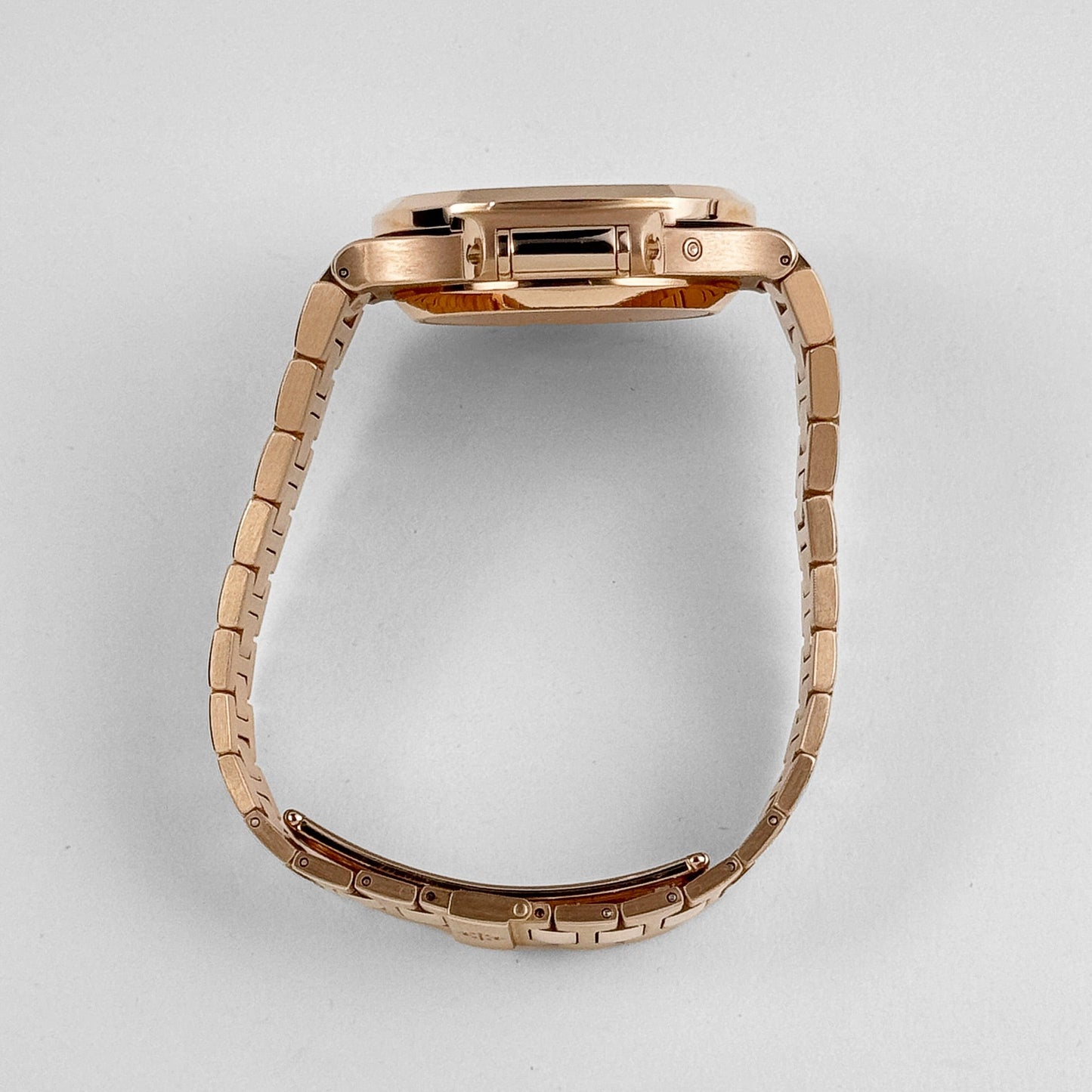 Patek Philippe Nautilus 5980/1R-001 Chronograph Rose Gold