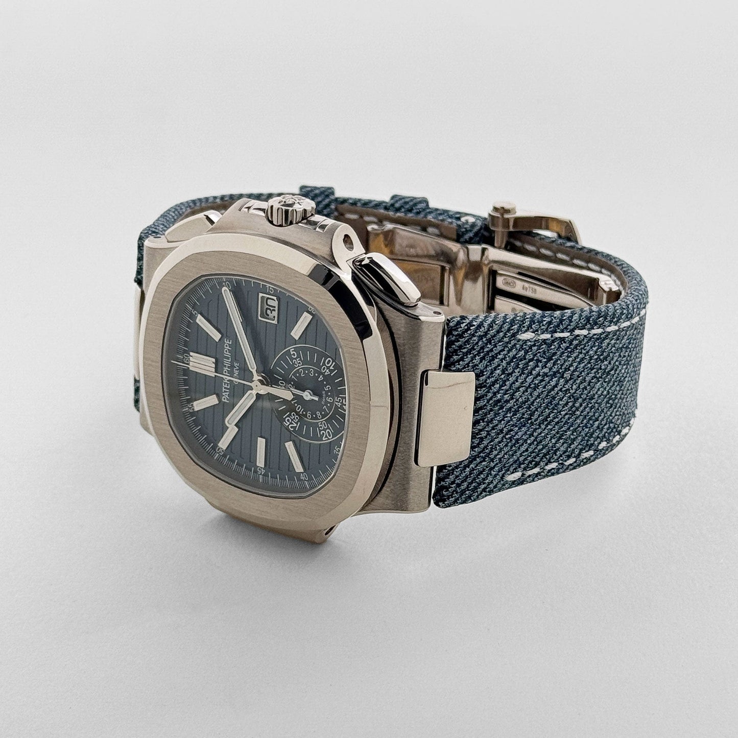 Patek Philippe Nautilus 5980/60G-001 'Denim' Flyback Chronograph White Gold Blue-Gray Dial (2024)