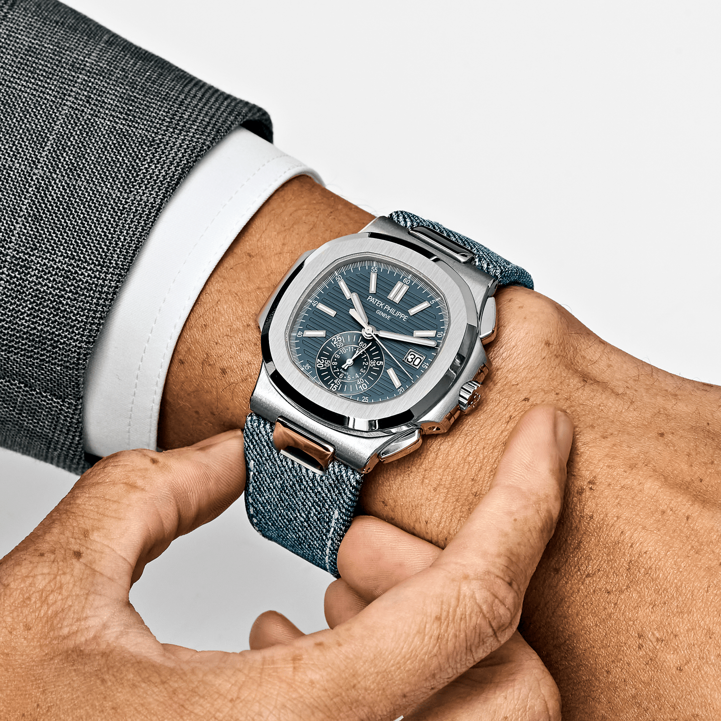 Patek Philippe Nautilus 5980/60G-001 'Denim' Flyback Chronograph White Gold Blue-Gray Dial (2025)