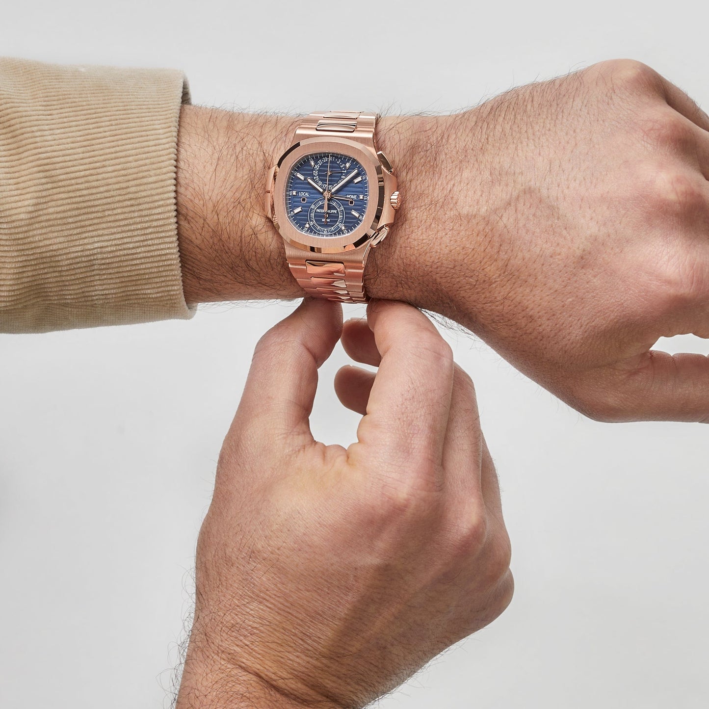 Patek Philippe Nautilus 5990/1R-001 Travel Time Chronograph Rose Gold Blue Dial (2022)