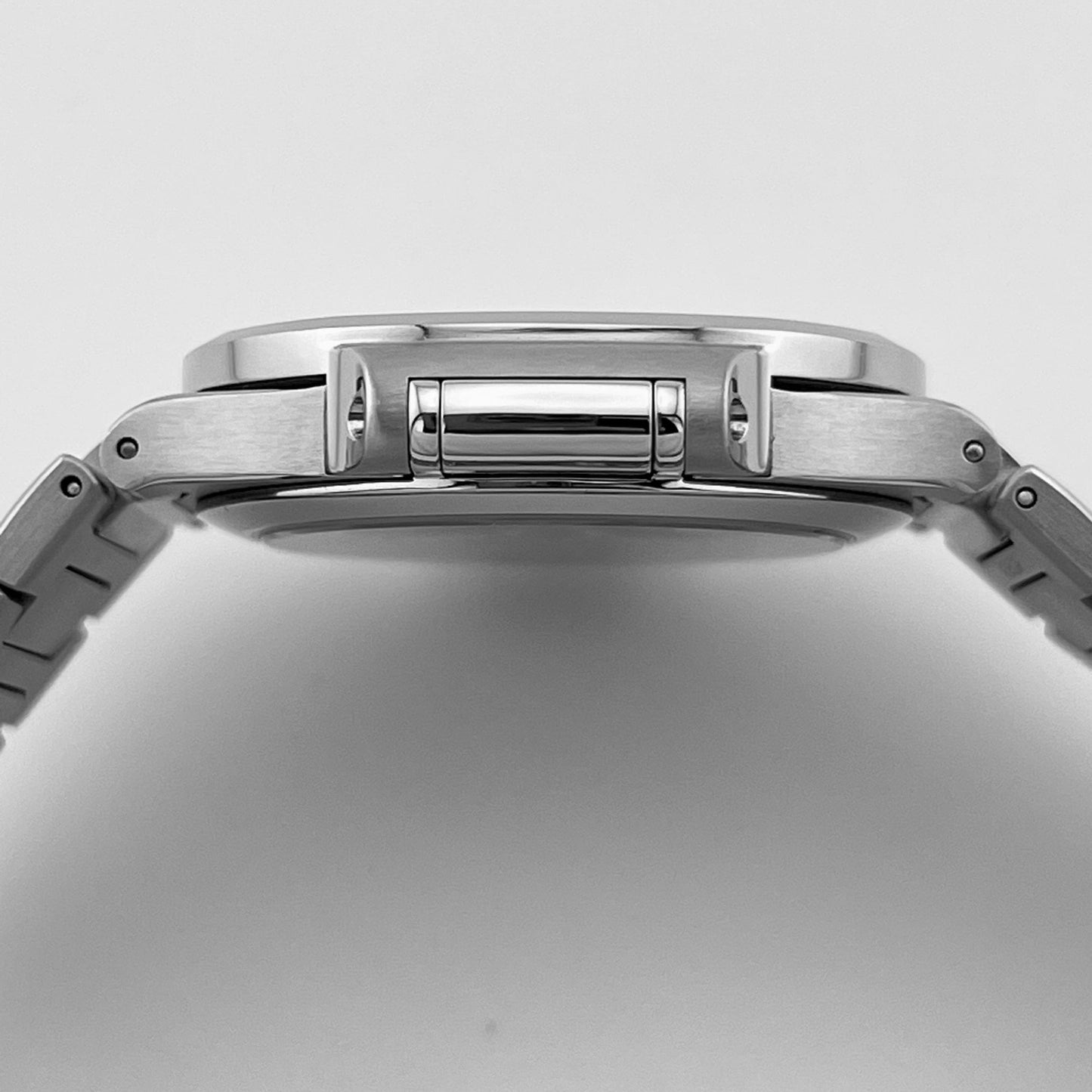 Patek Philippe Nautilus 7118/1200A-001 'Ladies' Blue Dial Diamond Bezel (2022)