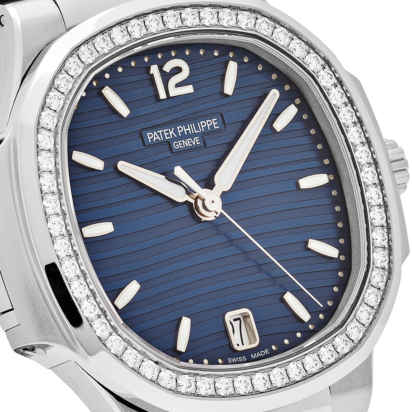 Patek Philippe Nautilus 7118/1200A-001 'Ladies' Blue Dial Diamond Bezel (2025)