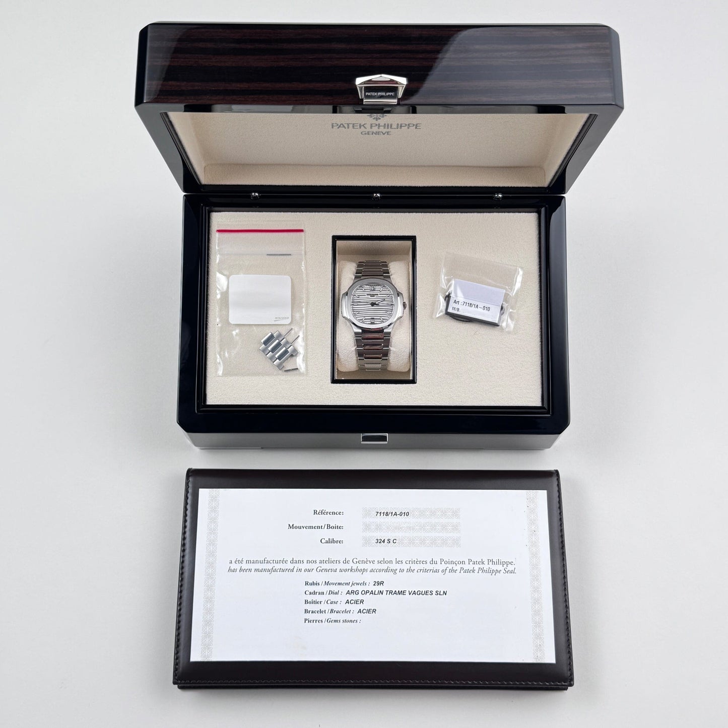 Patek Philippe Nautilus 7118/1A-010 Stainless Steel Silvery Opaline Dial (2022)