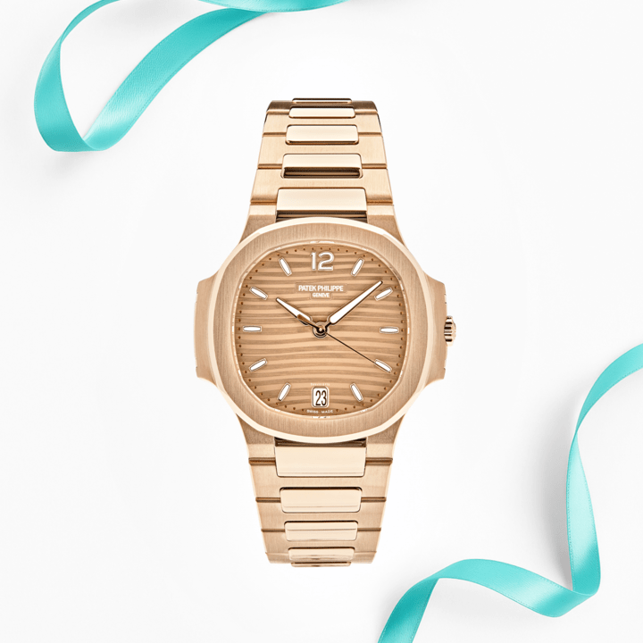 Patek Philippe Nautilus 7118/1R-010 Tiffany & Co. 'Ladies' Rose Gold