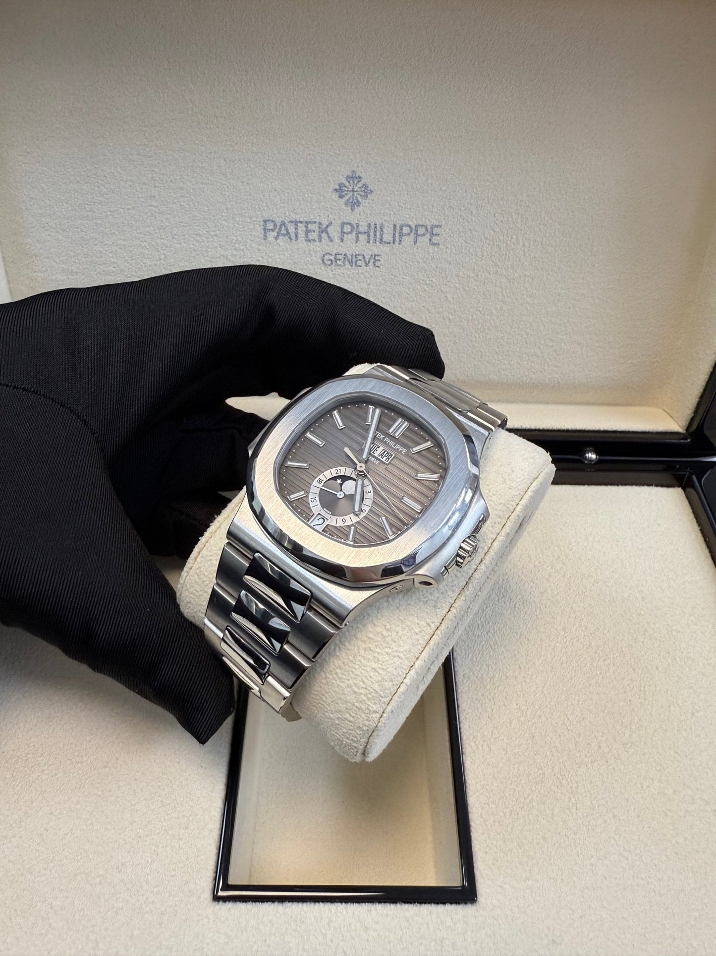 Patek Philippe Nautilus Annual Calendar 5726/1A-001