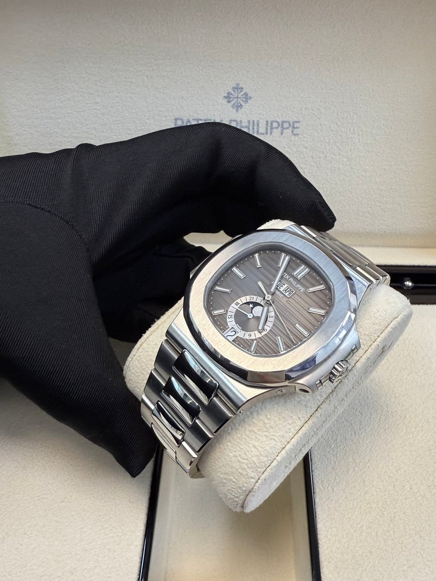 Patek Philippe Nautilus Annual Calendar 5726/1A-001