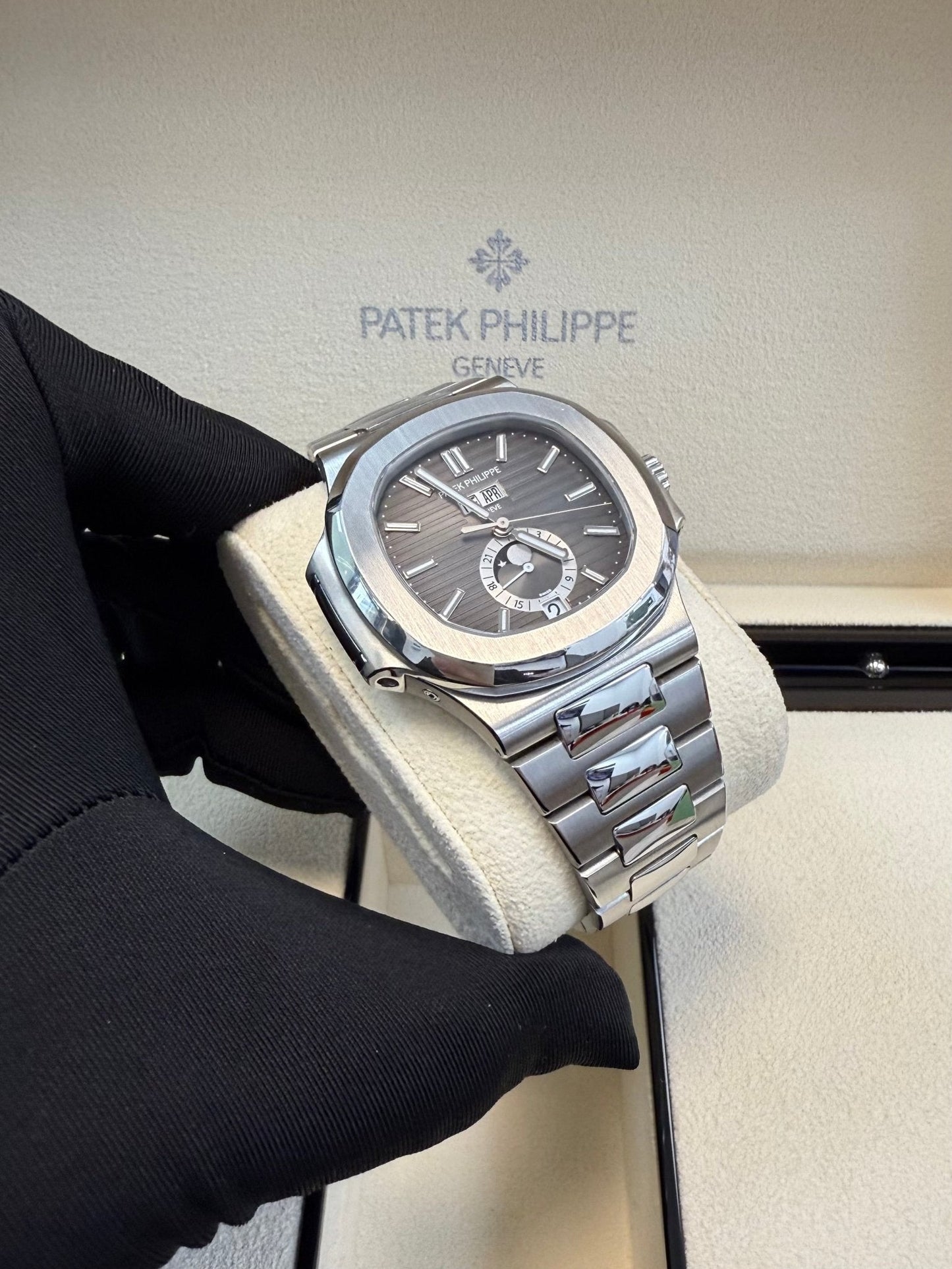 Patek Philippe Nautilus Annual Calendar 5726/1A-001