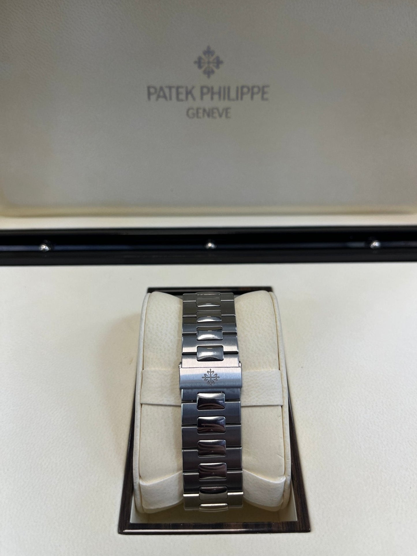 Patek Philippe Nautilus Annual Calendar 5726/1A-010