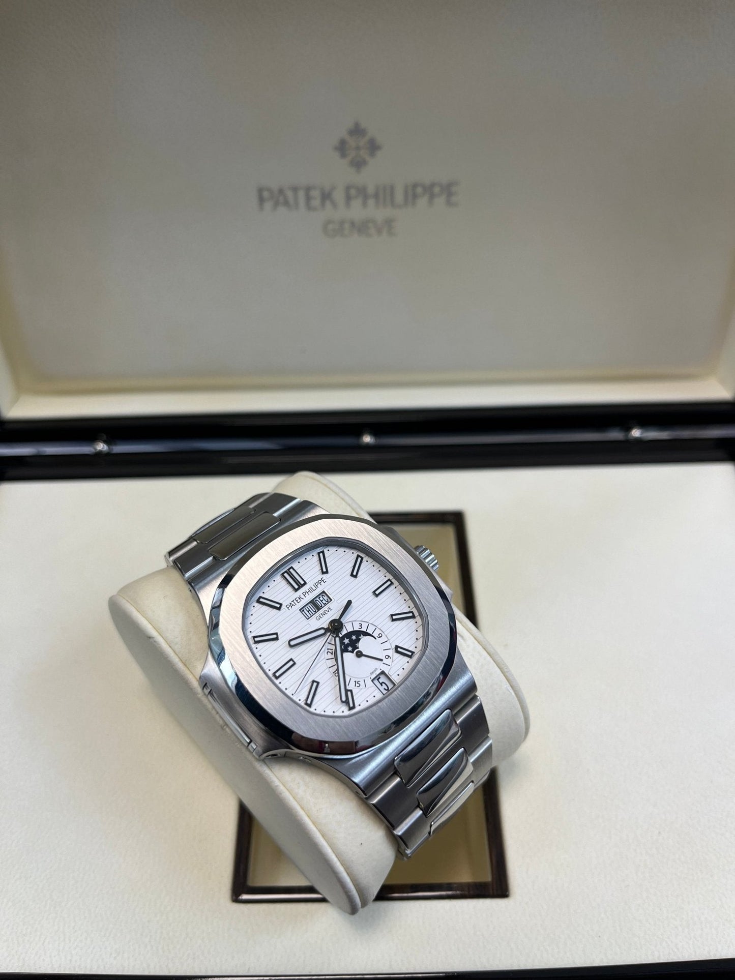Patek Philippe Nautilus Annual Calendar 5726/1A-010