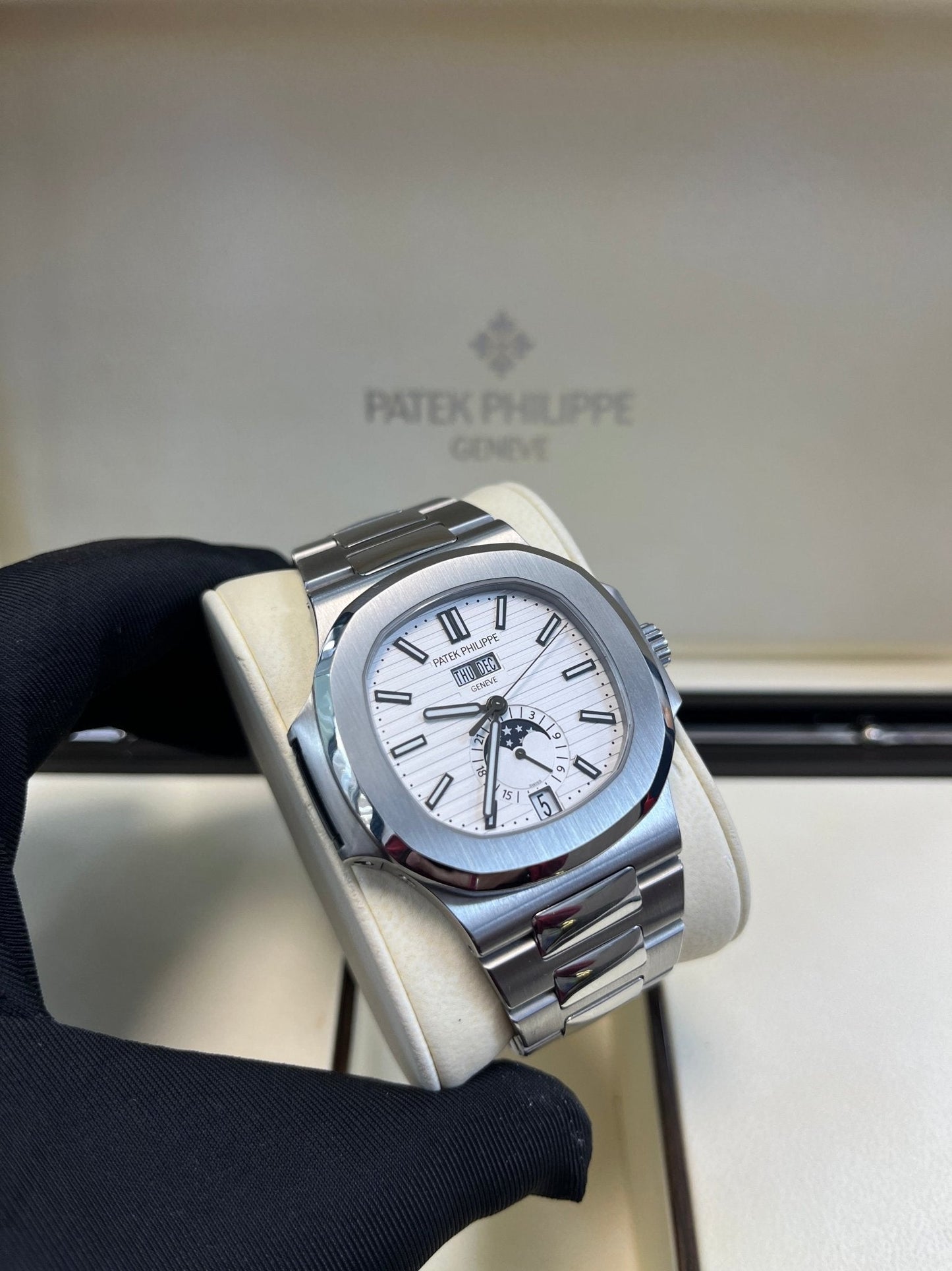 Patek Philippe Nautilus Annual Calendar 5726/1A-010