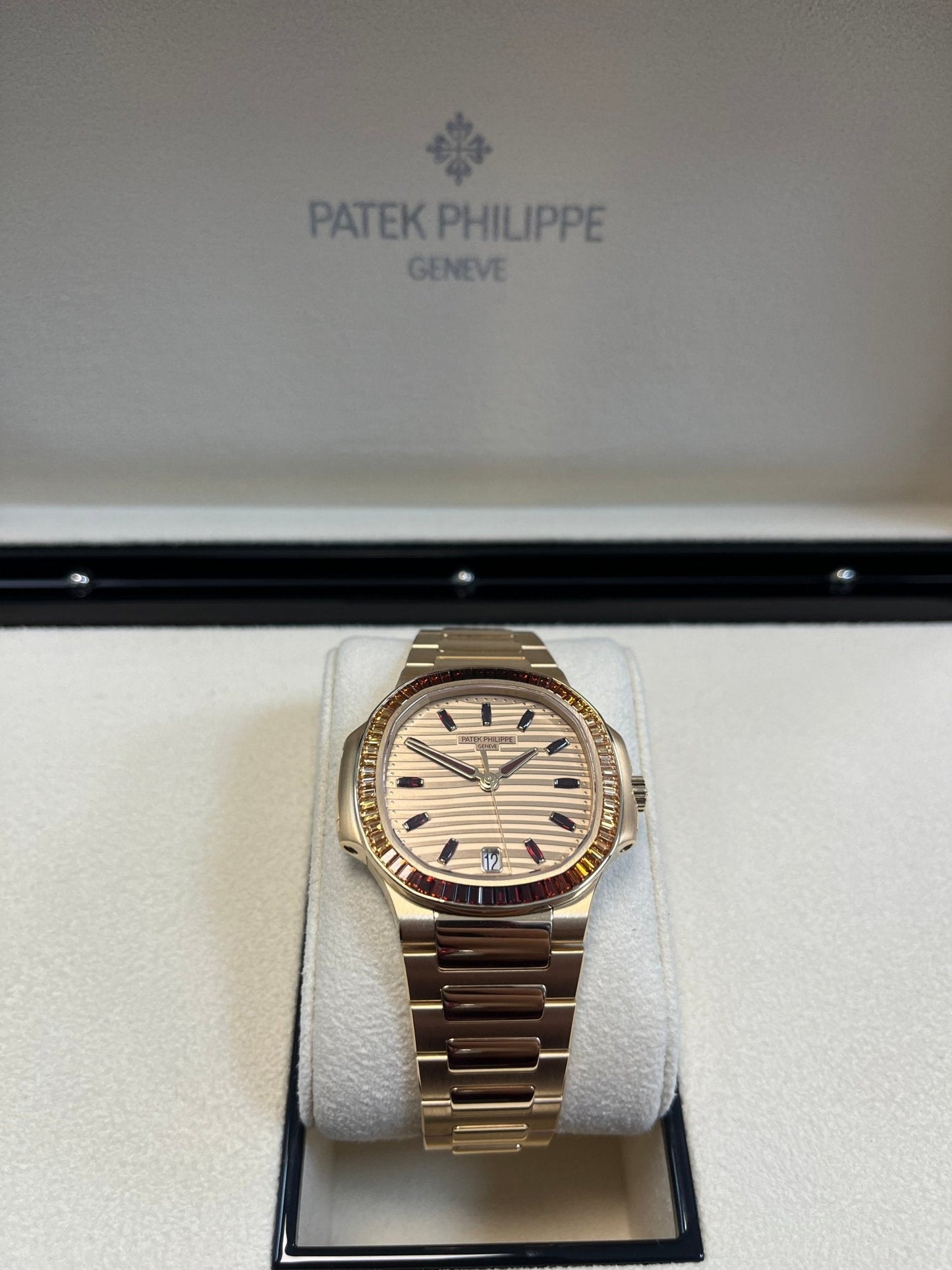 Patek Philippe Nautilus Automatic Rose Gold Baguette Cognac Bezel 7118/1300R-001