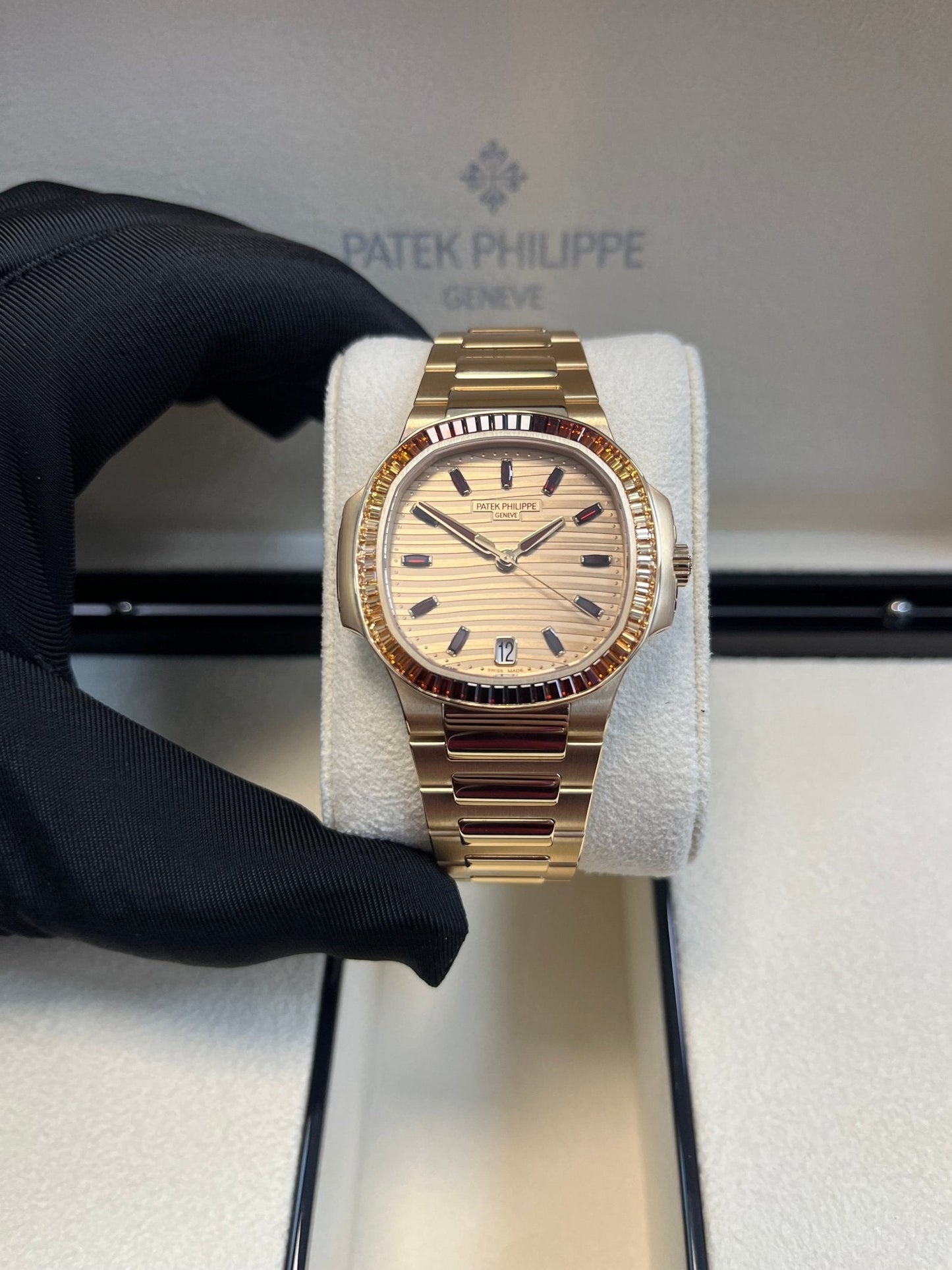 Patek Philippe Nautilus Automatic Rose Gold Baguette Cognac Bezel 7118/1300R-001