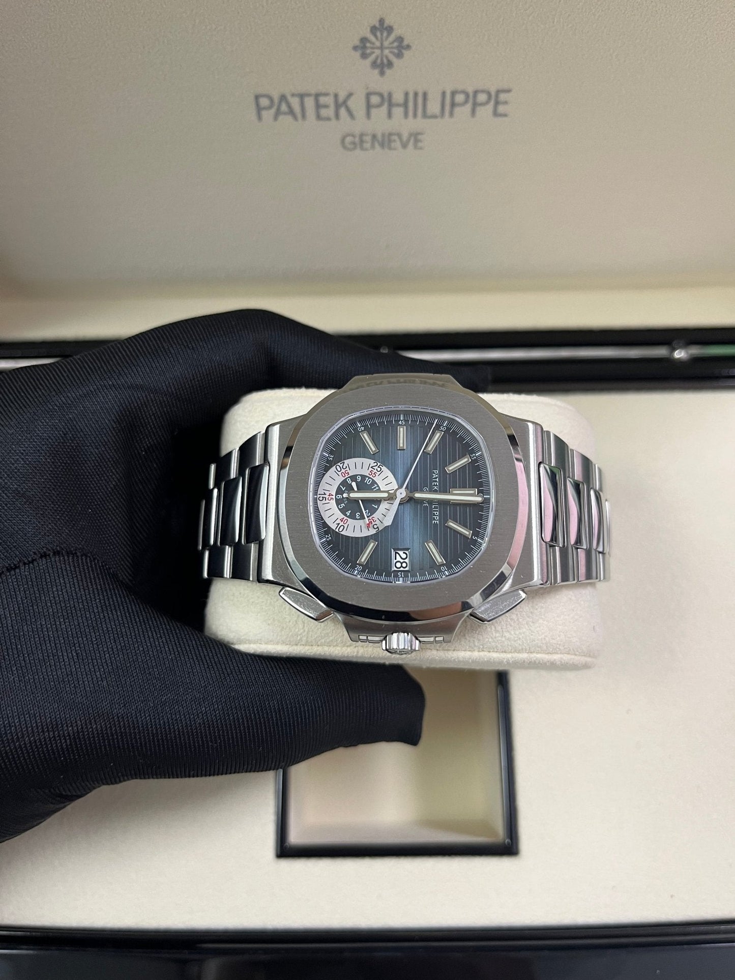 Patek Philippe Nautilus Chronograph REF 5980/1A-001