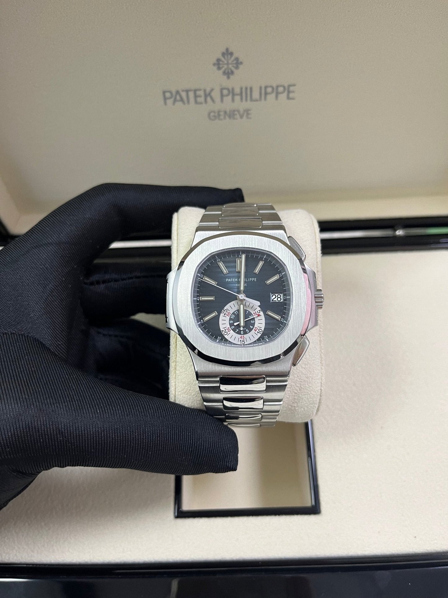 Patek Philippe Nautilus Chronograph REF 5980/1A-001