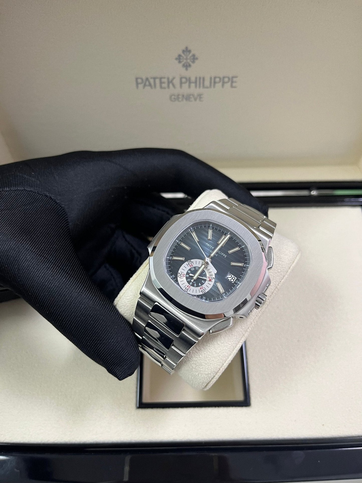 Patek Philippe Nautilus Chronograph REF 5980/1A-001
