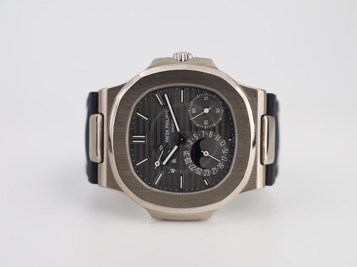 Patek Philippe Nautilus Moon Phases White Gold Slate Gray Dial | 5712G-001