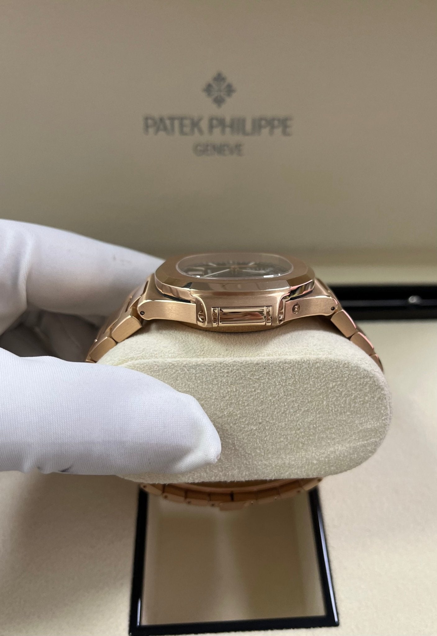 Patek Philippe Nautilus Rose Gold/ Black Gradient Dial (Ref#5980/1R-001)