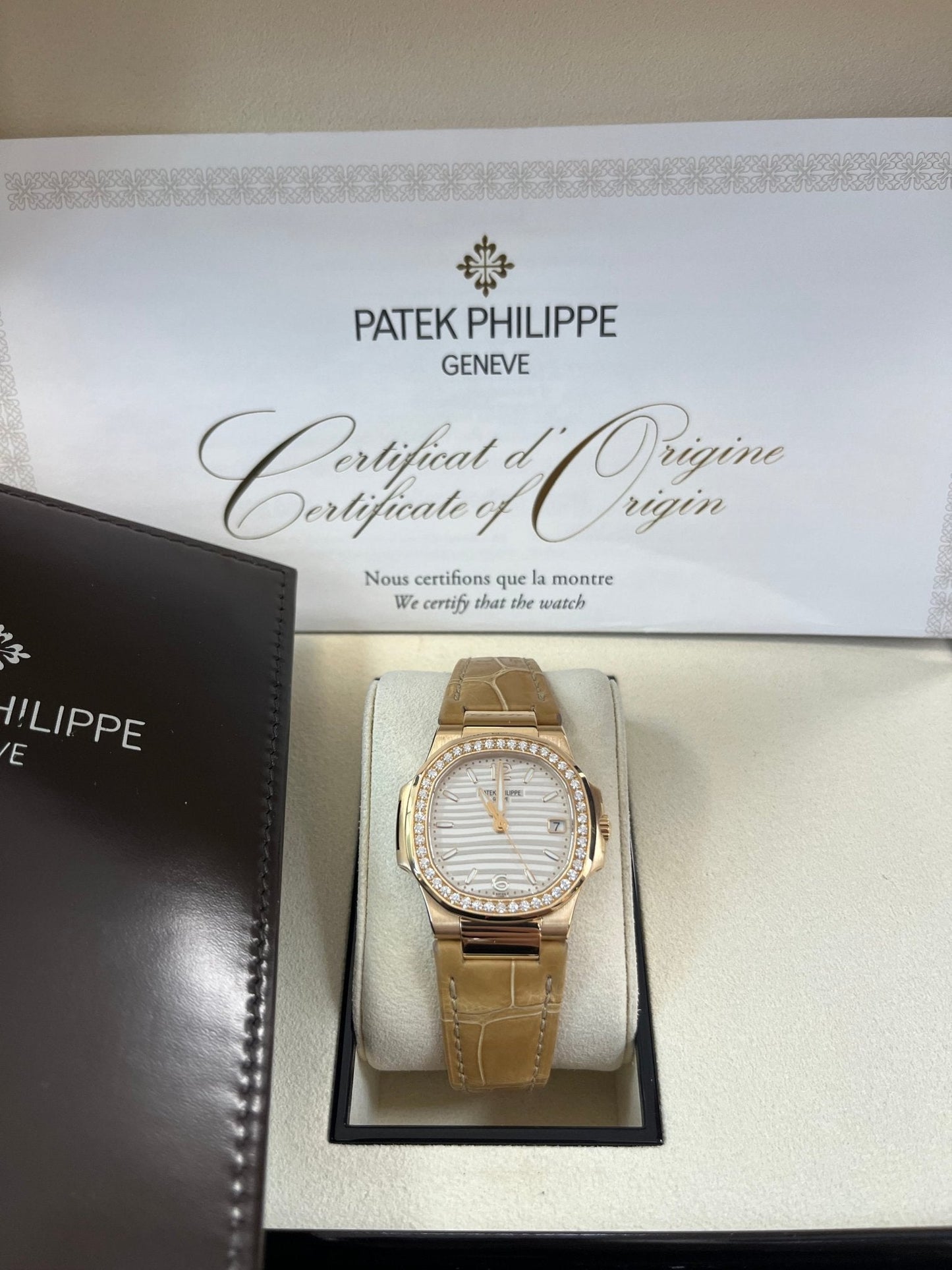 Patek Philippe Nautilus Rose Gold Nautilus Quartz 32mm 7010R-011