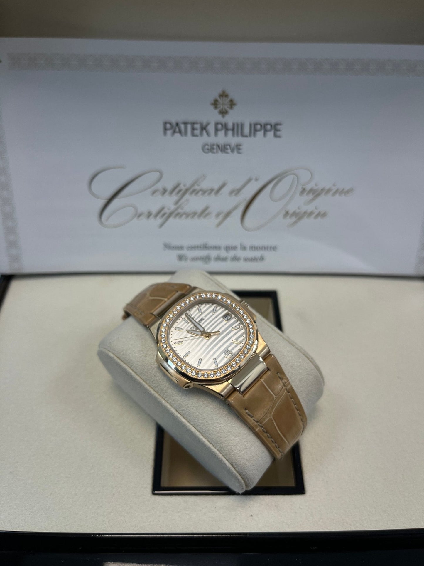 Patek Philippe Nautilus Rose Gold Nautilus Quartz 32mm 7010R-011