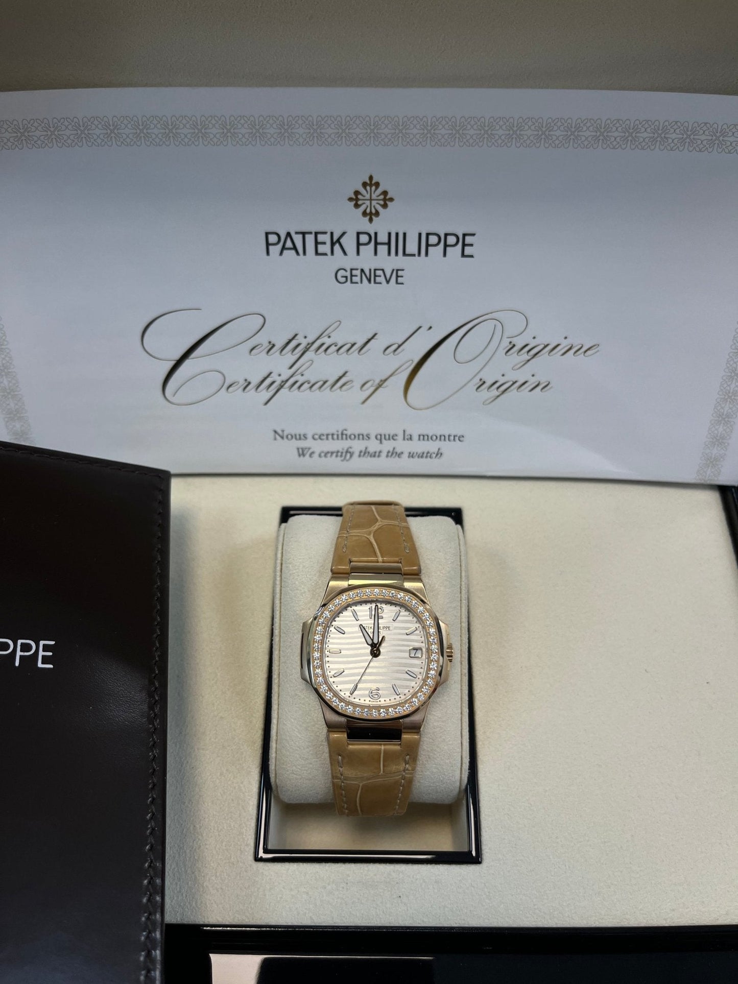 Patek Philippe Nautilus Rose Gold Nautilus Quartz 32mm 7010R-011