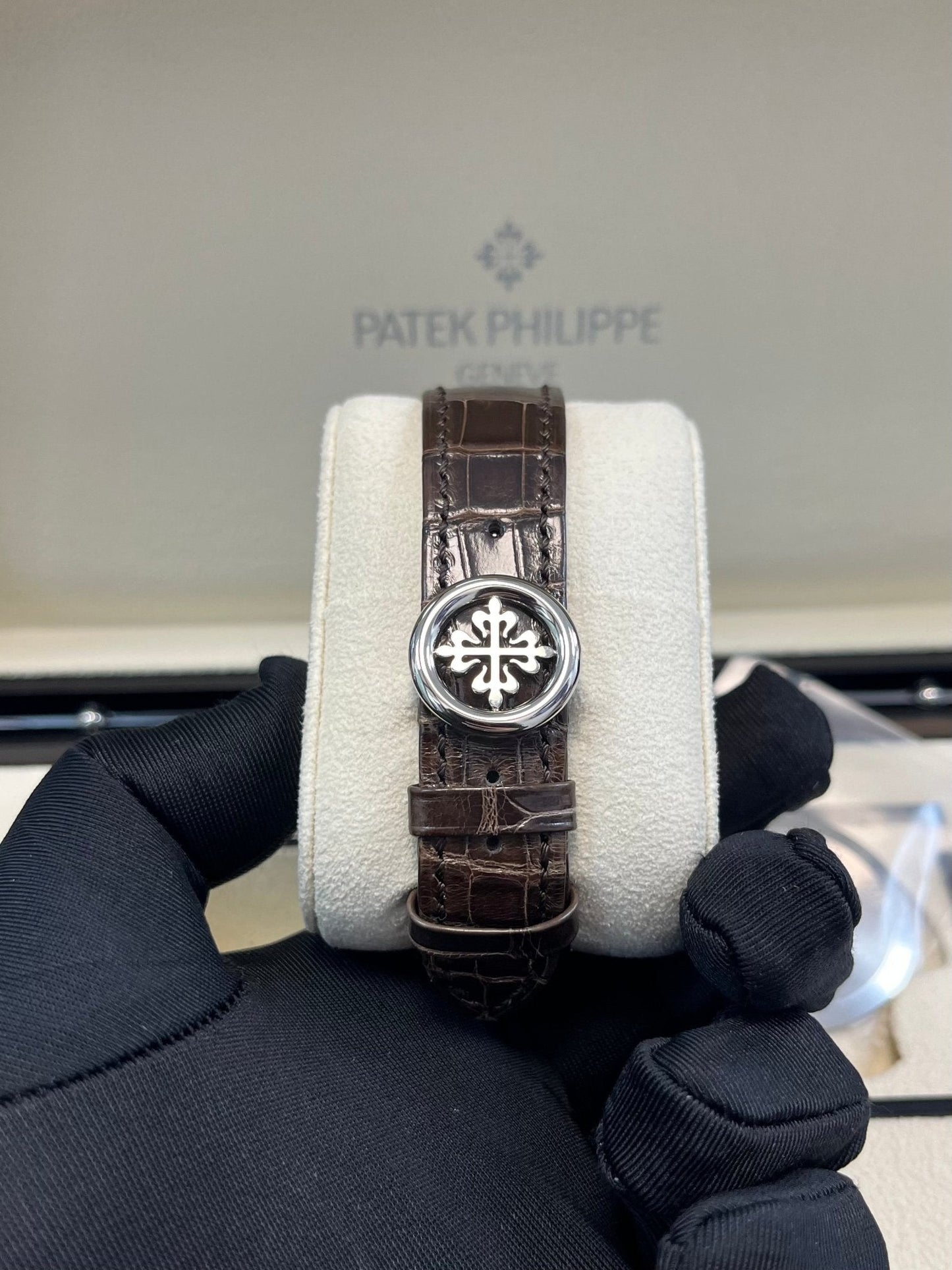 Patek Philippe Perpetual Calendar Grand Complications Salmon Dial Perpetual Calendar (Reference # 5320G)