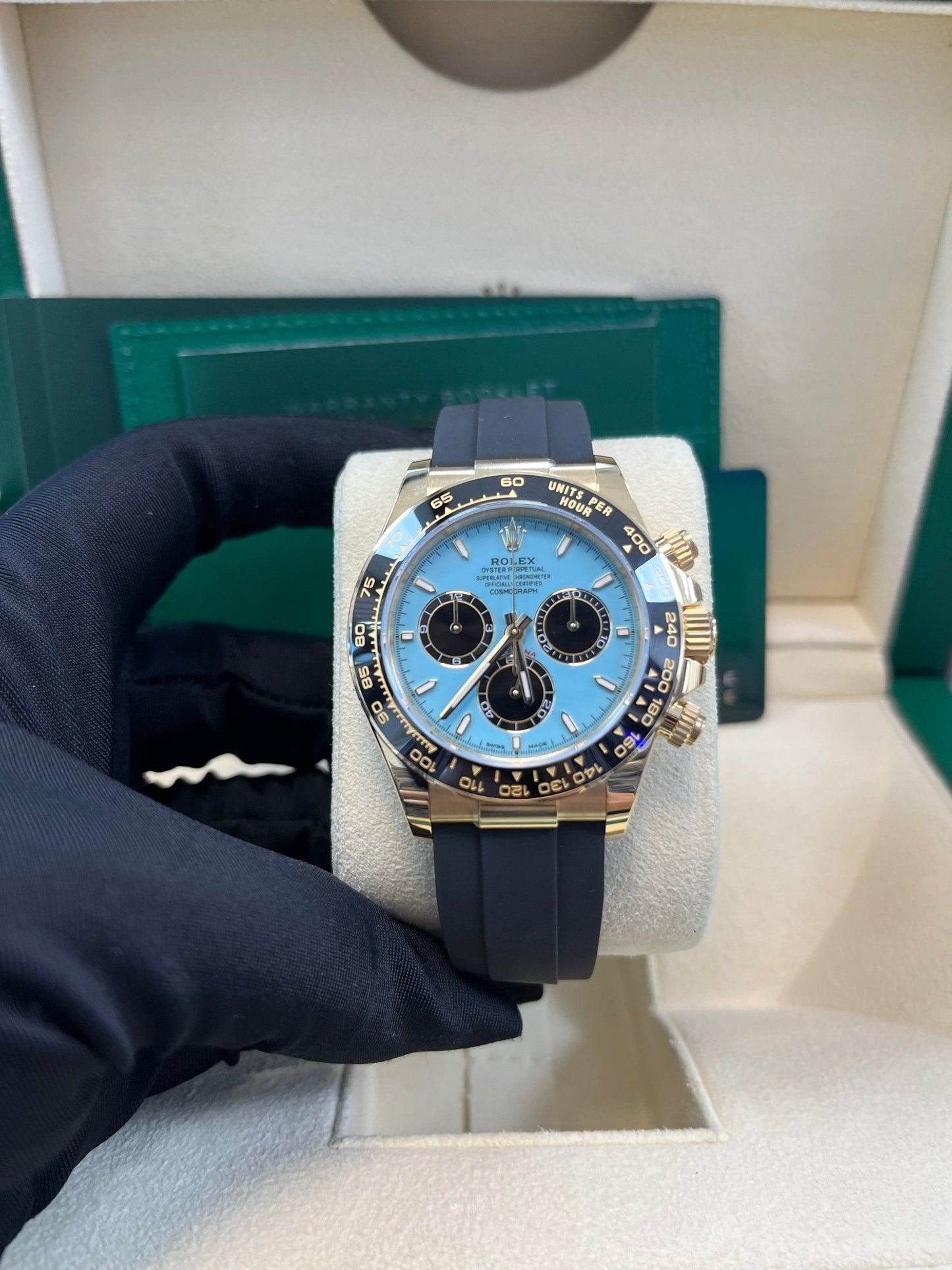 Rolex Daytona Yellow Gold Daytona Tiffany Dial on Oysterflex New 2025 Release Reference 126518