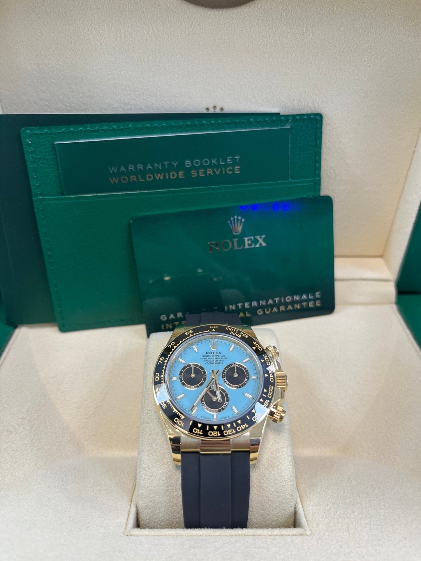 Rolex Daytona Yellow Gold Daytona Tiffany Dial on Oysterflex New 2025 Release Reference 126518