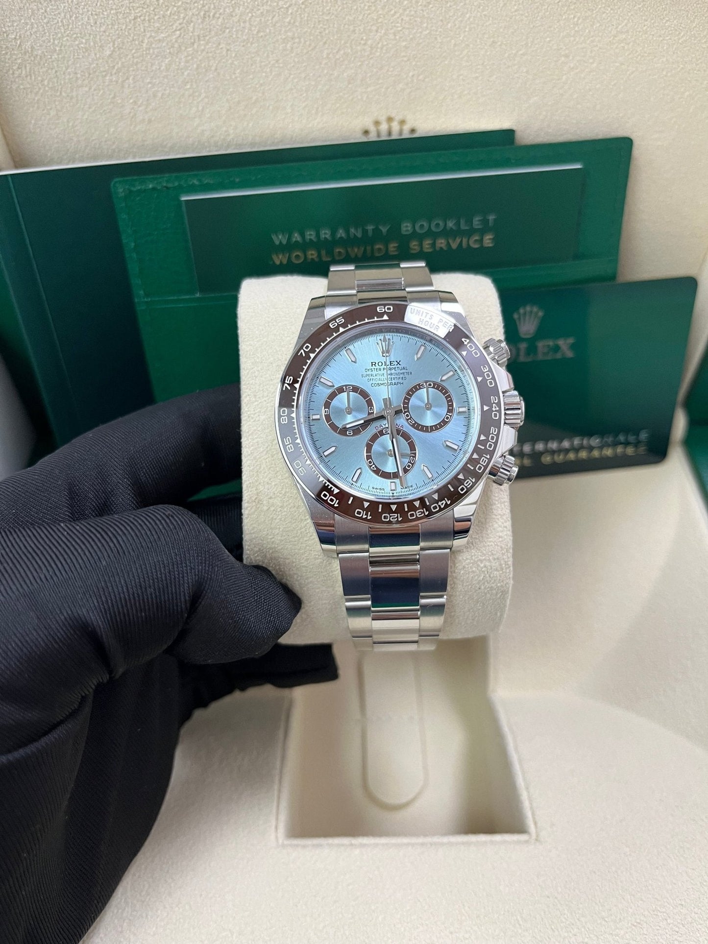 Rolex Platinum Cosmograph Daytona Ice Blue Index Dial Oyster Bracelet 126506