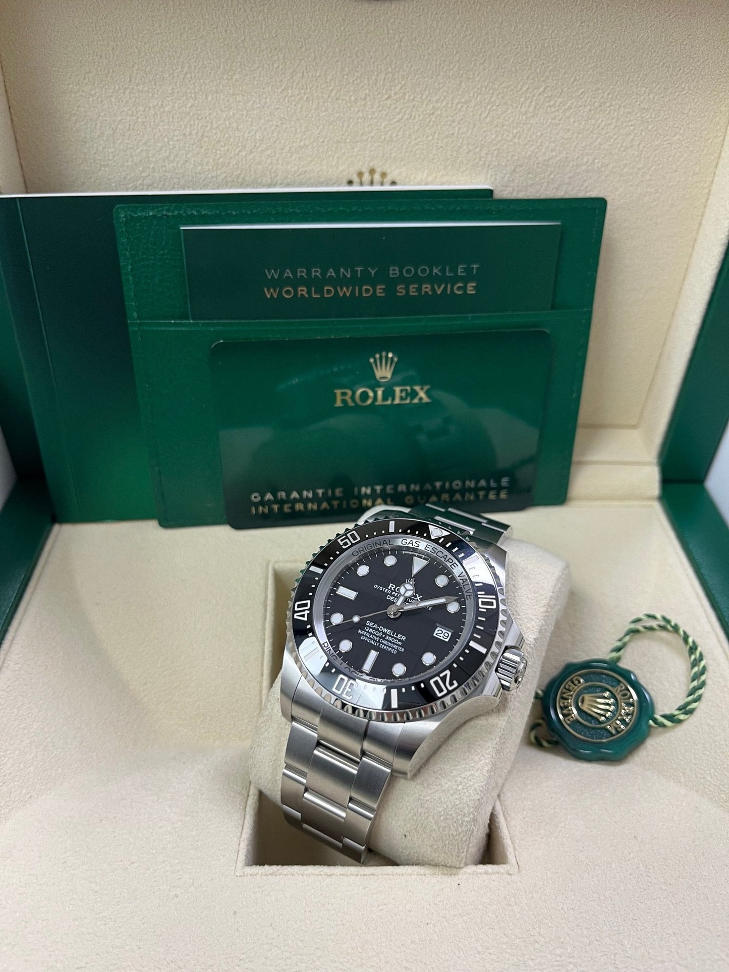 Rolex Sea-dweller Deepsea Black Dial Oyster Bracelet 136660