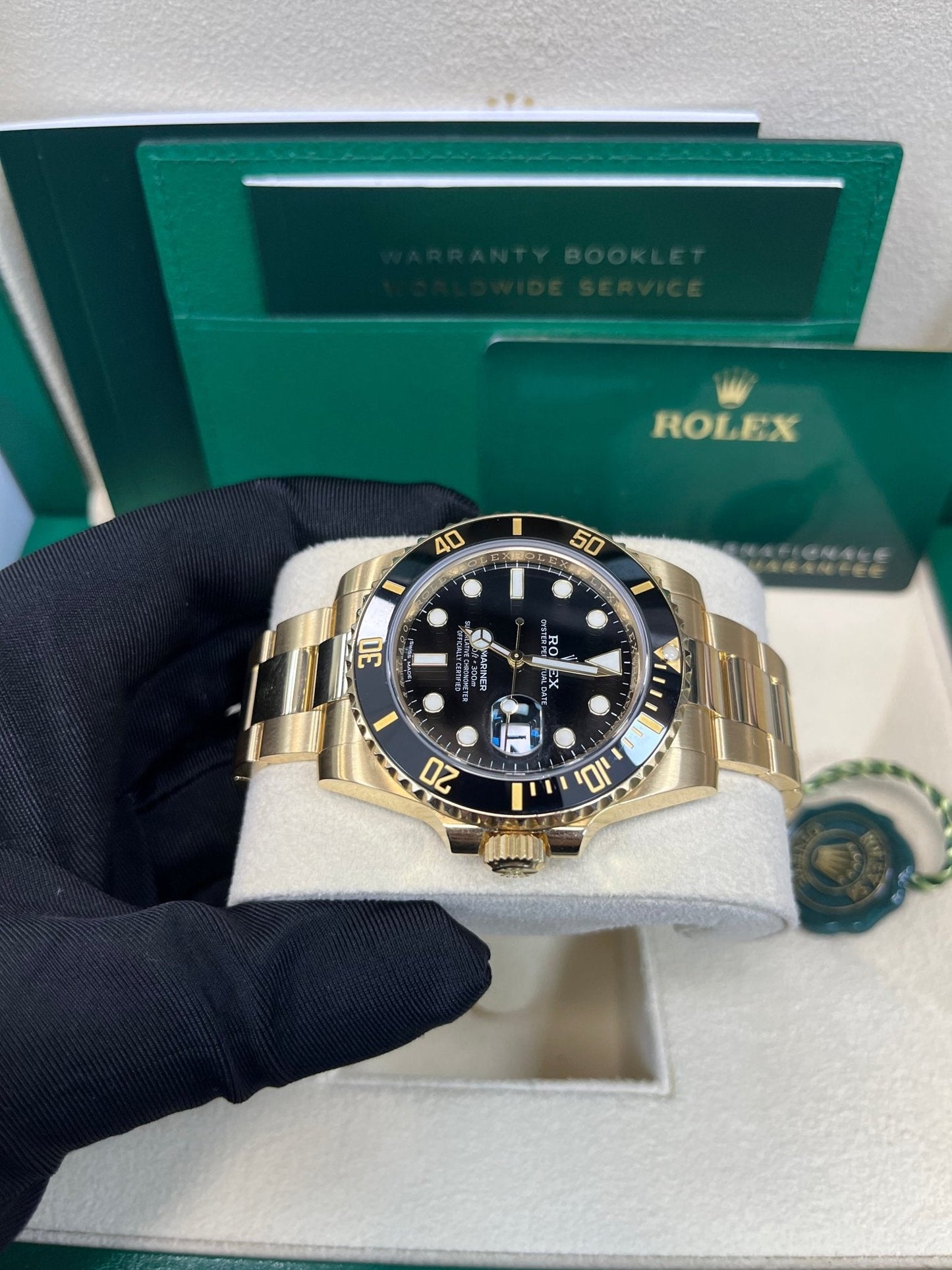 Rolex Submariner Date Certified Yellow Gold Black Dial 116618ln