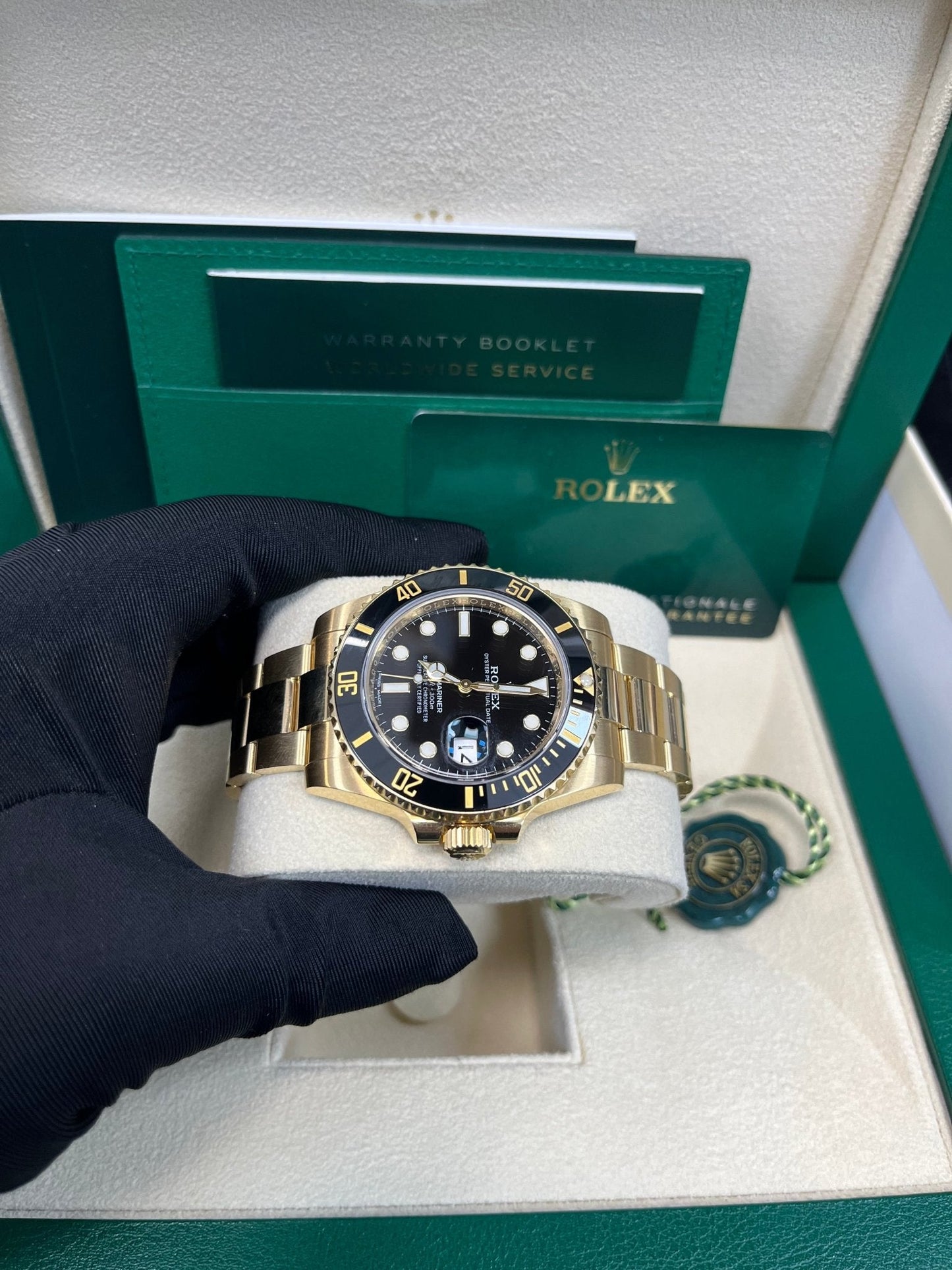 Rolex Submariner Date Certified Yellow Gold Black Dial 116618ln