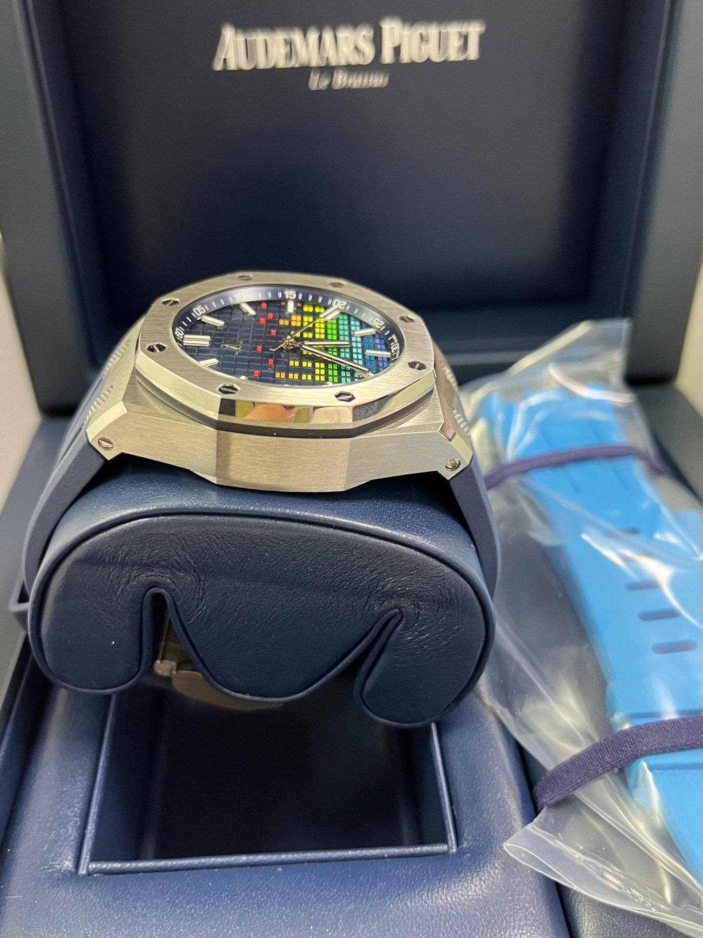 Royal Oak Offshore Selfwinding - Music Edition (Ref# 15600TI.OO.A343CA.01)