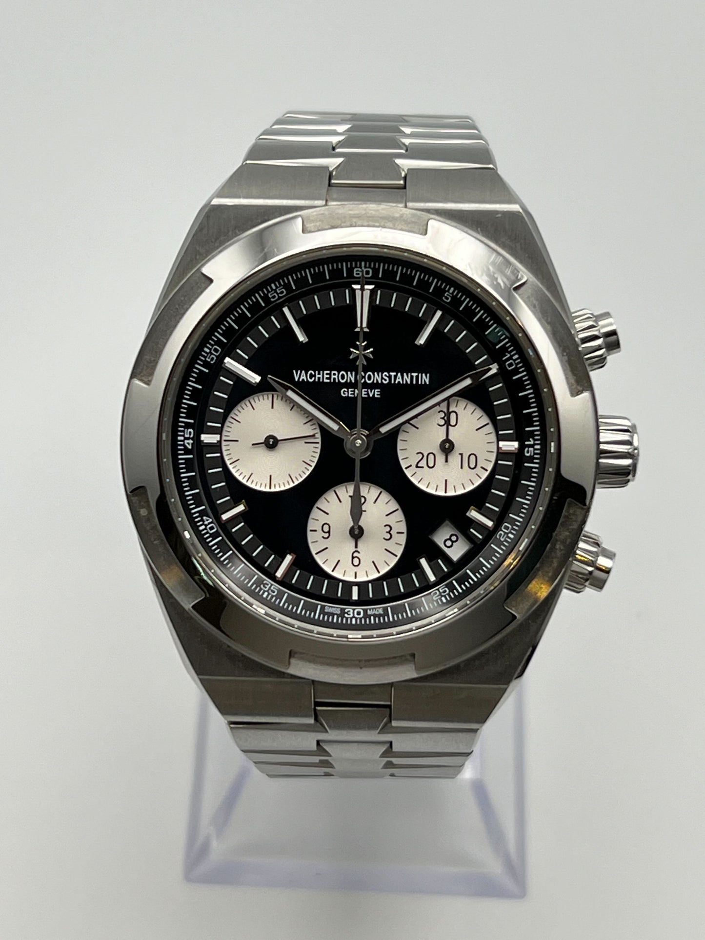 Vacheron Constantin Overseas Chronograph 5500V/110A-B481 Stainless Steel Black Dial