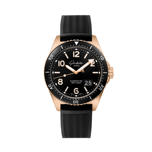 Glashuette Original SeaQ Panorama Date 43.20 mm Black Dial Red Gold Rubber Strap, Black 1-36-13-03-90-33