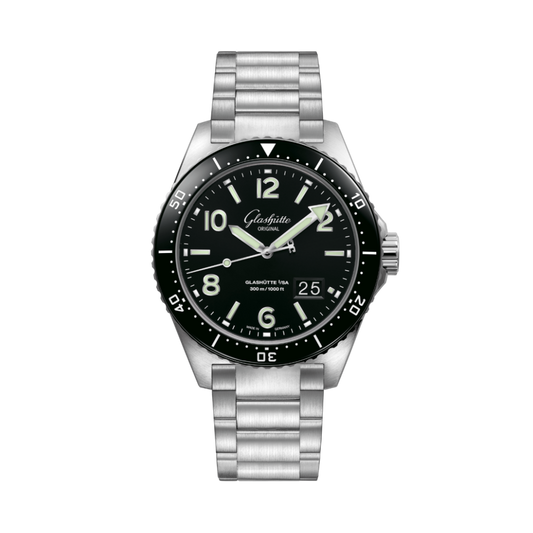 Glashuette Original SeaQ Panorama Date 43.20 mm Black Dial Stainless Steel Metal Bracelet 1-36-13-01-80-70
