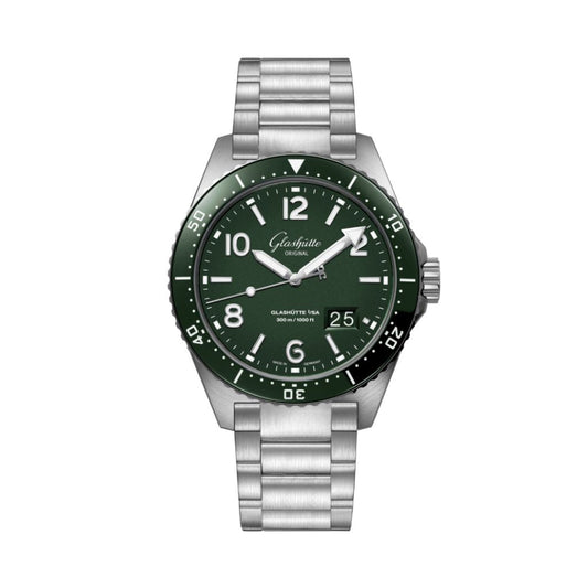 Glashuette Original SeaQ Panorama Date 43.20 mm Green Dial Stainless Steel Metal Bracelet 1-36-13-07-83-70