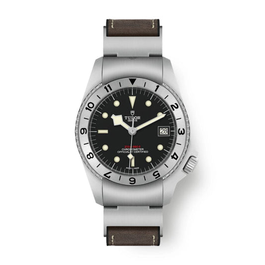 Tudor Black Bay P01 42 mm Black Dial Stainless Steel Leather Strap M70150-0001