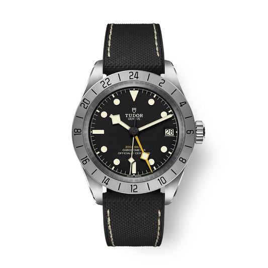 Tudor Black Bay Pro 39 mm Black Dial Stainless Steel Rubber Strap M79470-0003